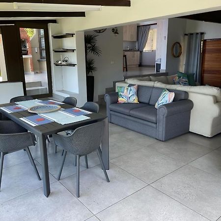 Billfish Apartments Баллито Экстерьер фото